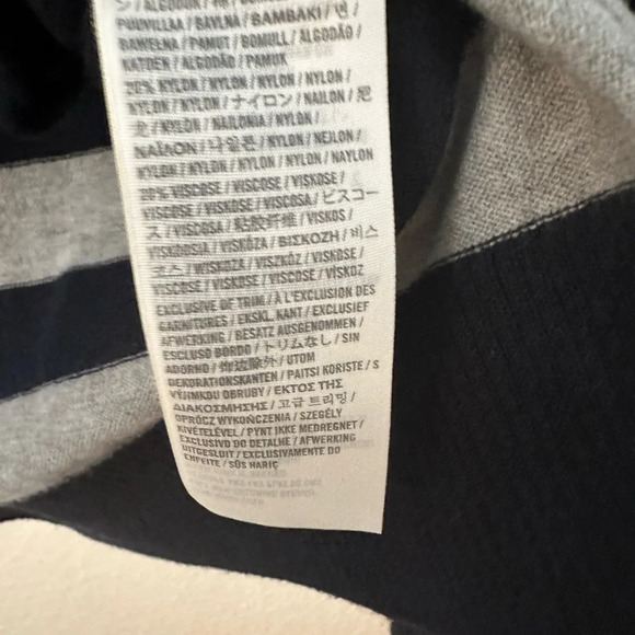 HOLLISTER Black Long Sleeves Light Cardigan Medium - Picture 4 of 4